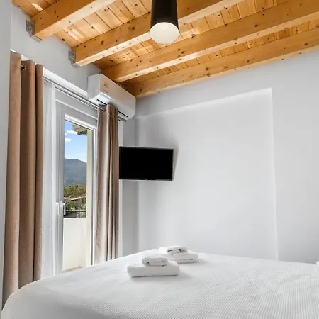 Miralis Apartments Νικιάνα Εξωτερικό φωτογραφία